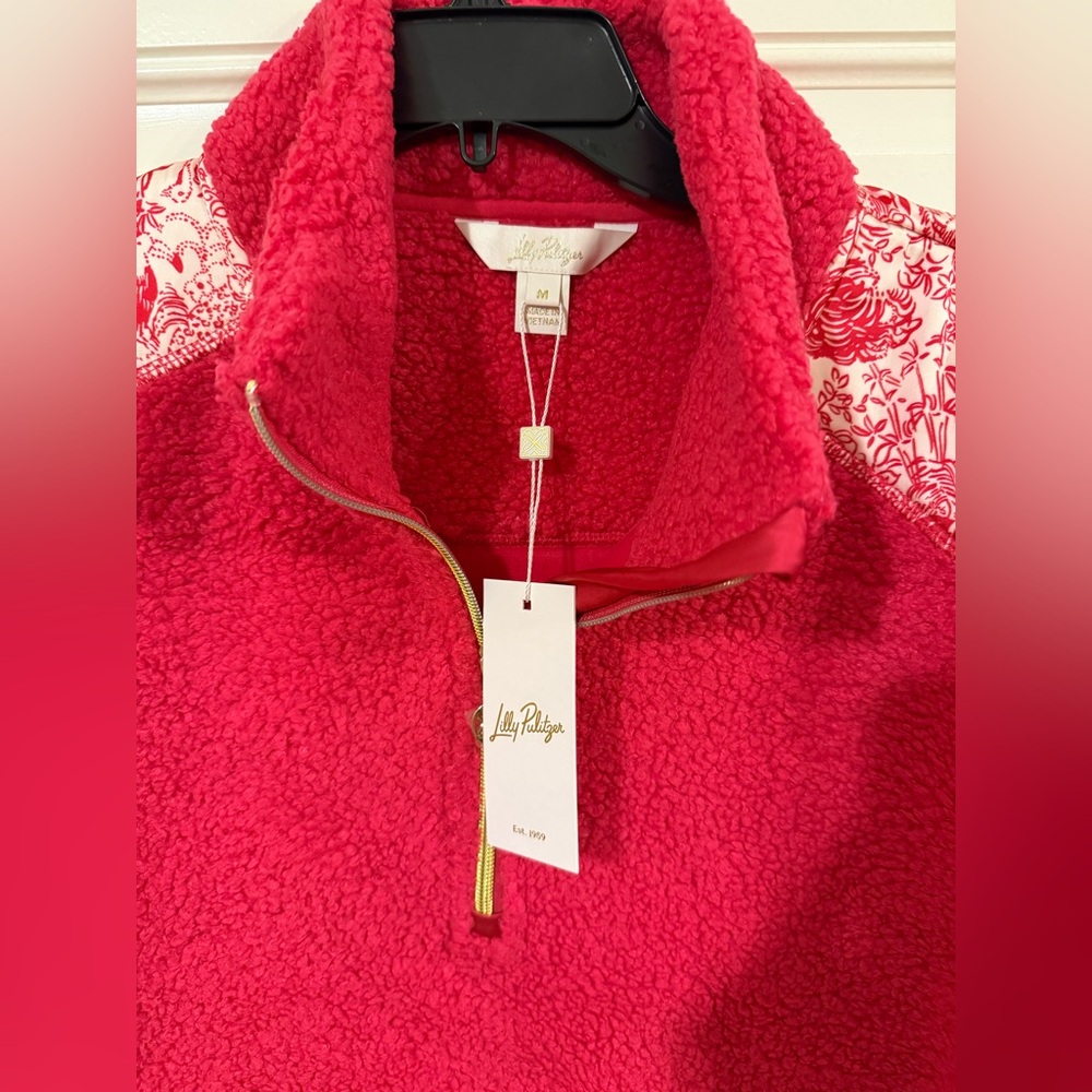 Lilly Pulitzer Raspberry Fleece Quarter-Zip Pullover NWT - Picture 2 of 12